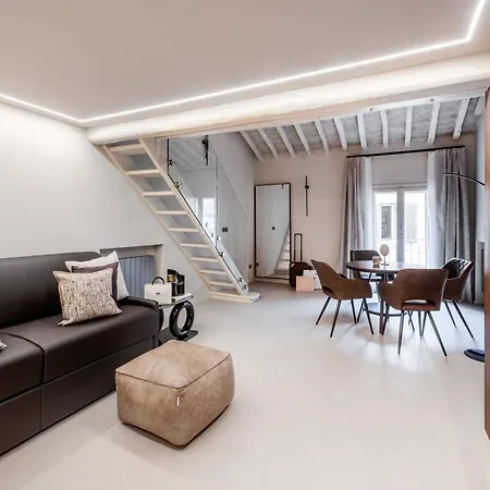 Maison Frattina - Piazza Di Spagna Apartment *